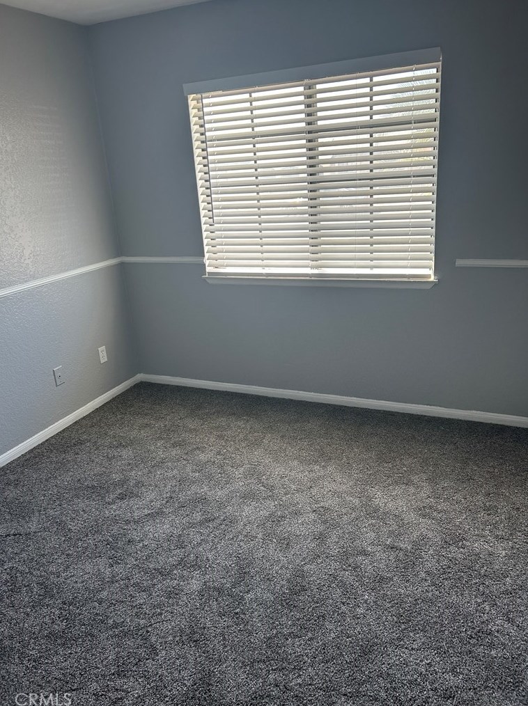 14460 Manzano Rd, Victorville CA  92392-5003 exterior