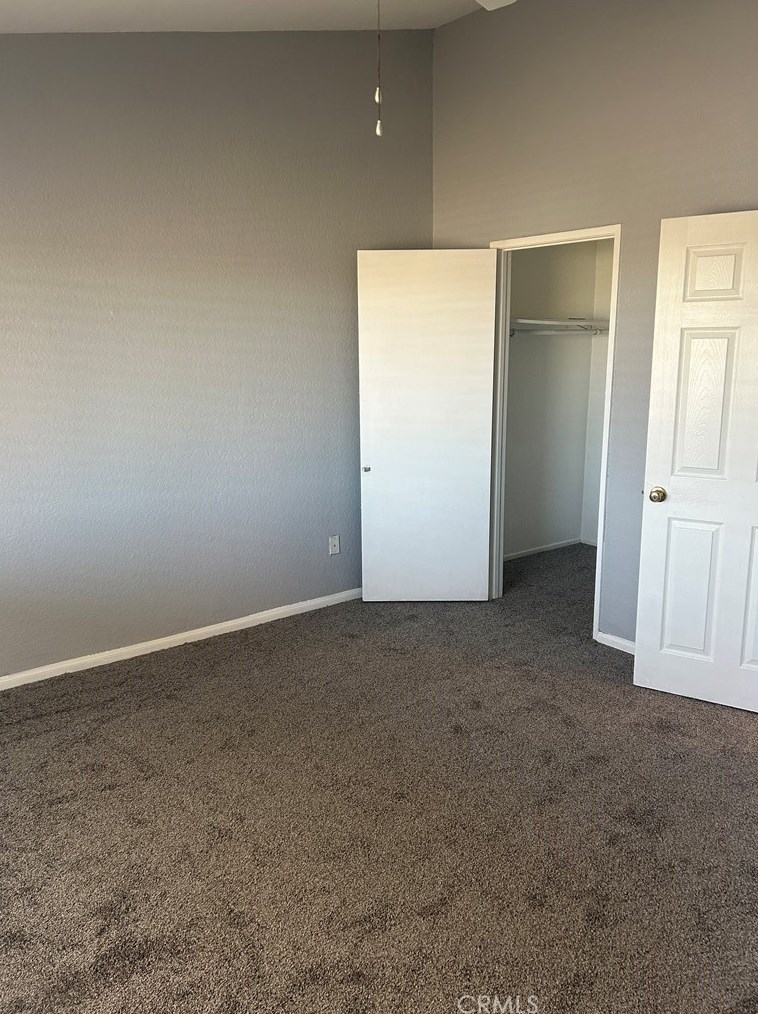 14460 Manzano Rd, Victorville CA  92392-5003 exterior