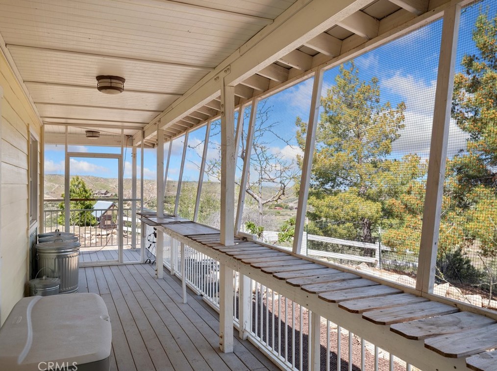 5127 Bass St, Hesperia CA  92345-9351 exterior