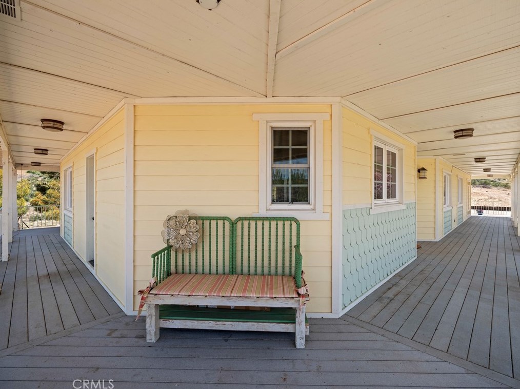 5127 Bass St, Hesperia CA  92345-9351 exterior