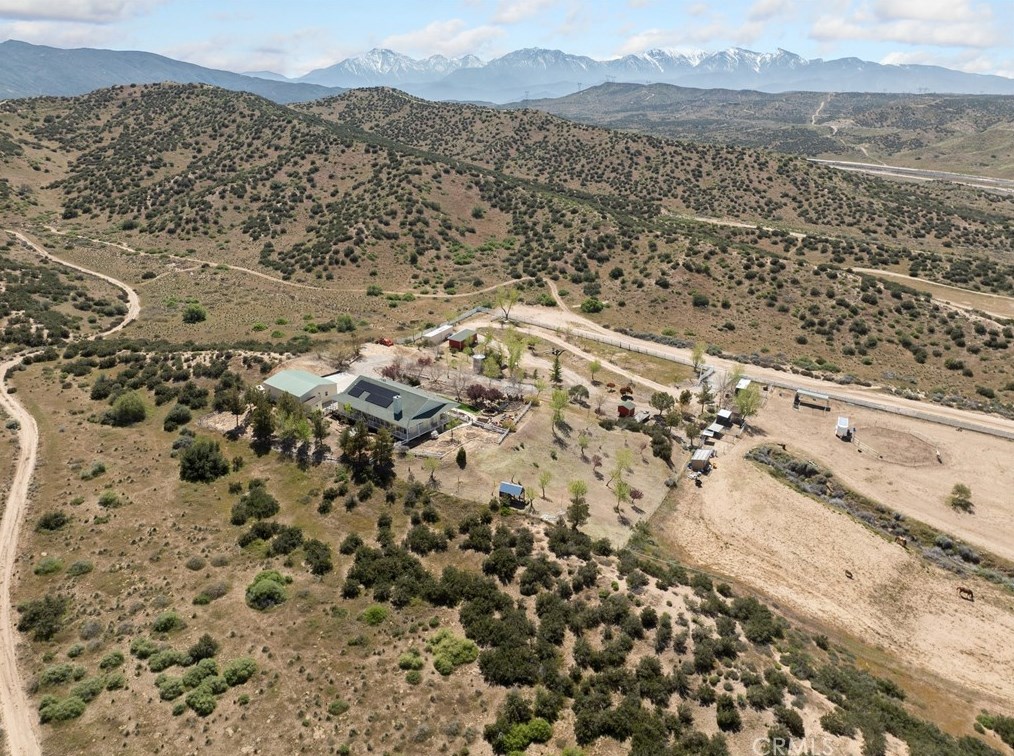 5127 Bass St, Hesperia CA  92345-9351 exterior