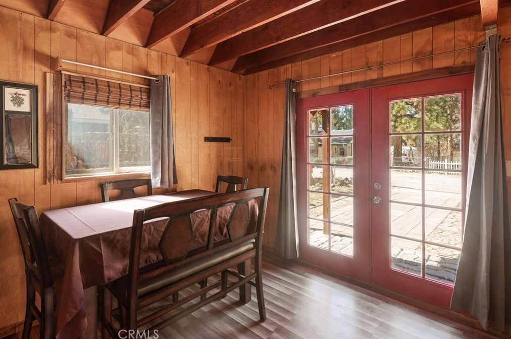 2086 Ln, Big Bear City CA  92314-9540 exterior