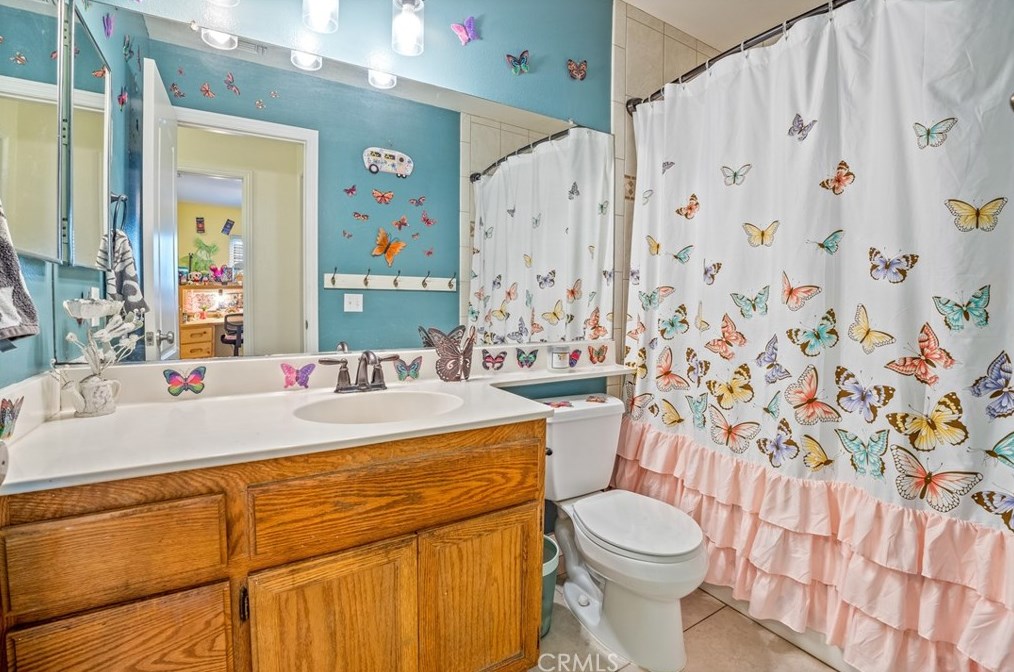 2865 Rancho Vista Dr, Rialto CA  exterior