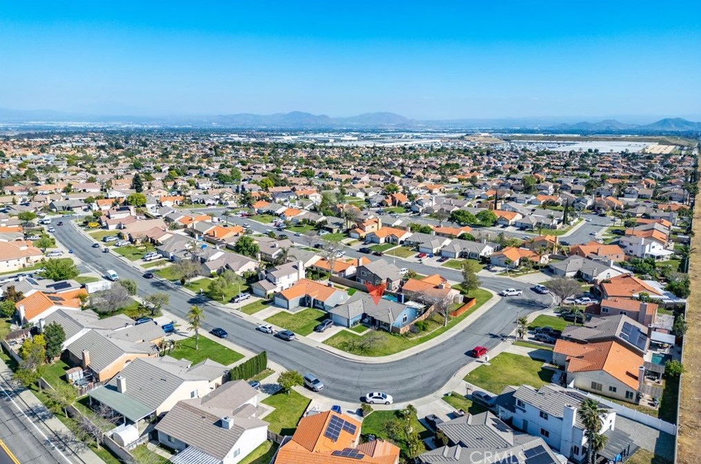 2865 Rancho Vista Dr, Rialto CA  exterior