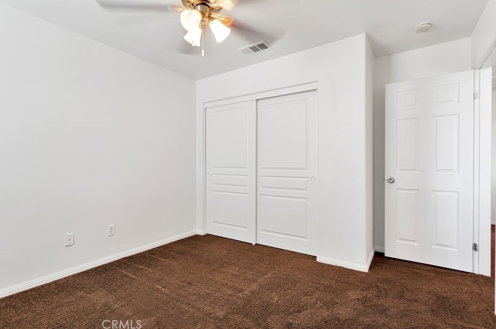 16683 Desert Star St, Victorville CA  92394-1466 exterior