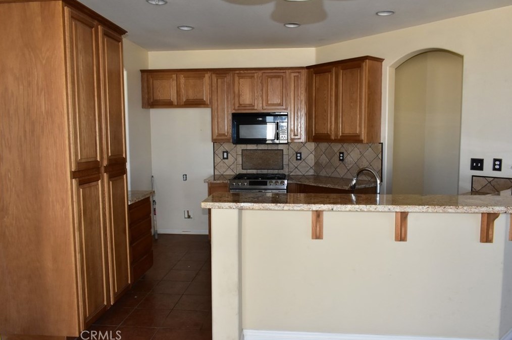 2271 Diamond Ave, Barstow CA  92311-4776 exterior