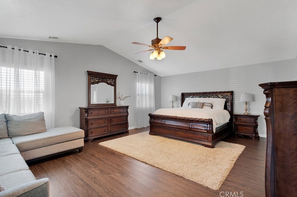 24575 Pala Ln, Apple Valley CA  92307-2021 exterior