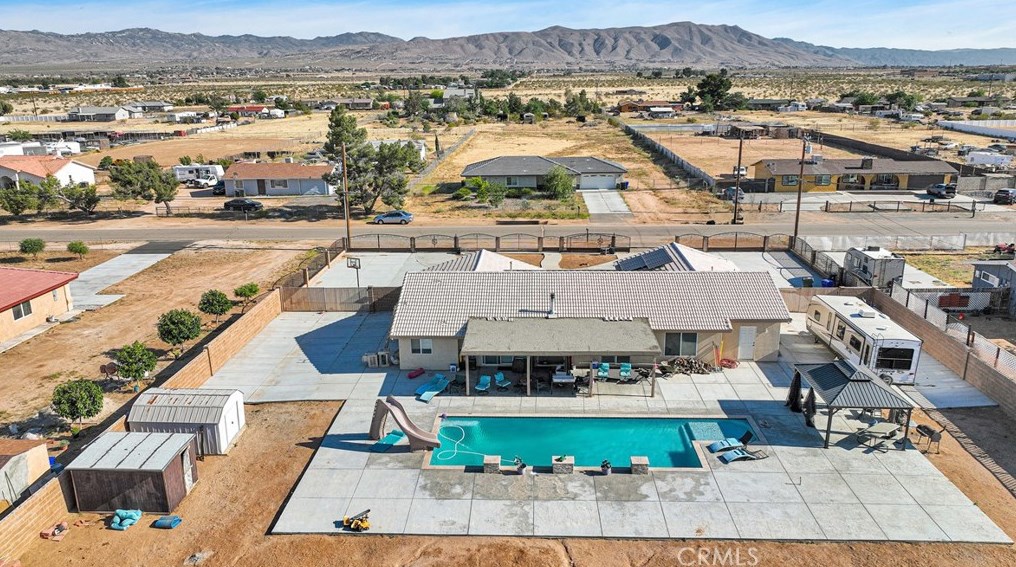 22784 Lone Eagle Rd, Apple Valley CA  92308-7409 exterior