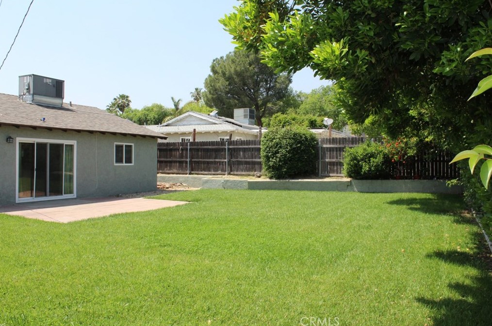 5095 Stoddard Ave, San Bernardino CA  92407-3136 exterior