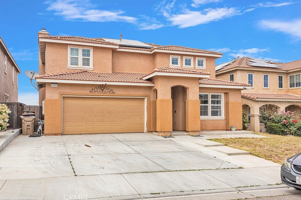 12932 Susanville St, Hesperia CA  92344-5532 exterior