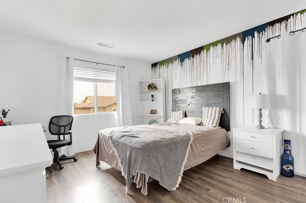 12932 Susanville St, Hesperia CA  92344-5532 exterior