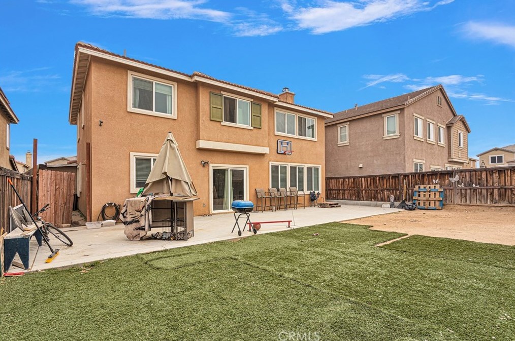 12932 Susanville St, Hesperia CA  92344-5532 exterior