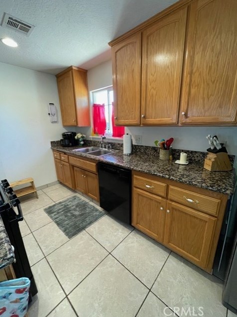 16072 Live Oak St, Hesperia CA  92345-3131 exterior