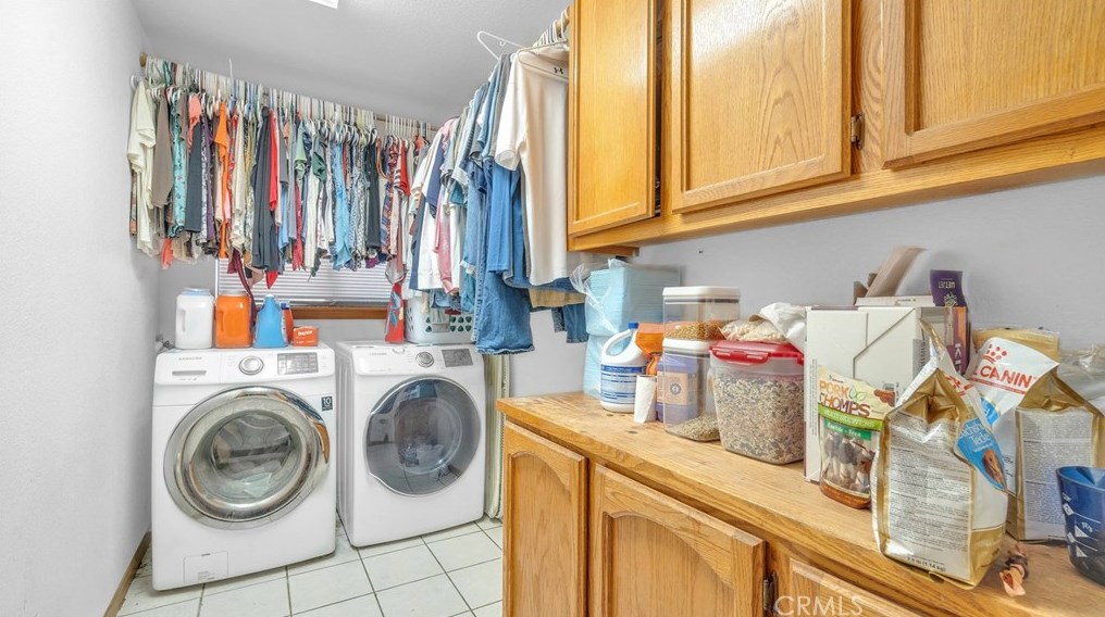 10808 8 Ave, Hesperia CA  92345-3451 exterior