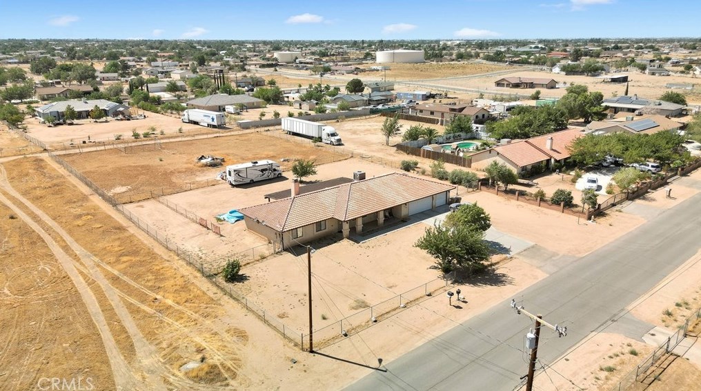 10808 8 Ave, Hesperia CA  92345-3451 exterior