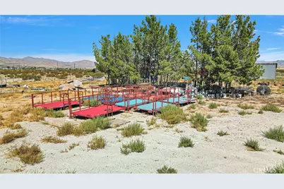 33633 Old Woman Spring Rd, Lucerne Valley, CA 92356 - Photo 19