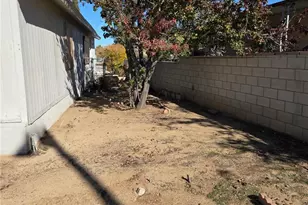 16251 Wimbleton Dr, Victorville, CA 92395 - Photo 23