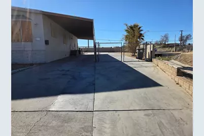 16251 Wimbleton Drive, Victorville, CA 92395 - Photo 3