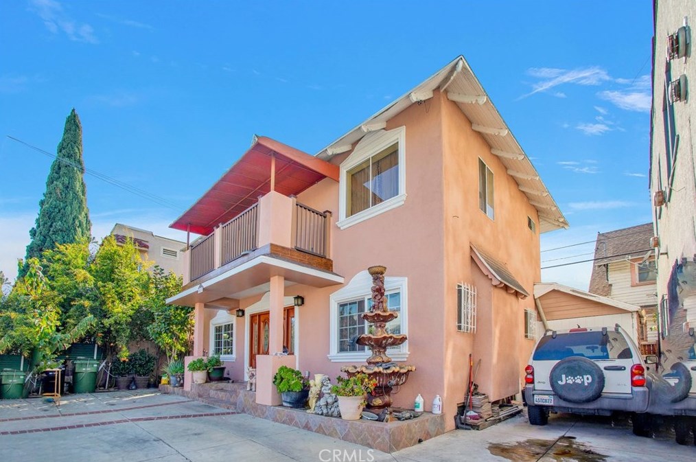 1677 Ardmore Ave, Los Angeles CA  90004-3254 exterior