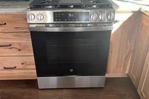 10521 Hollister Rd, Oak Hills, CA 92344 - Photo 3