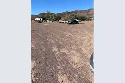 46262 Magney Lane, Newberry Springs, CA 92365 - Photo 3