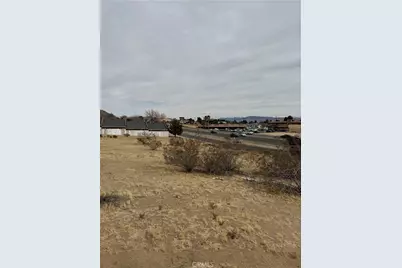 1 Highway 18, Apple Valley, CA 92307 - Photo 9