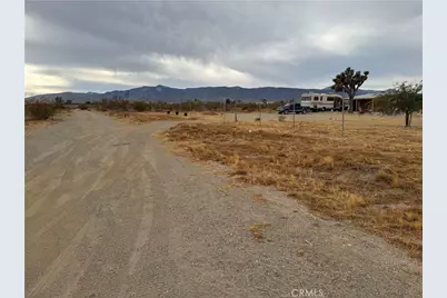 3185 Olivera Road, Phelan, CA 92371 - Photo 13