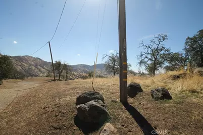 35616 Arrowhead Lane, Squaw Valley, CA 93675 - Photo 3