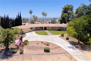 19459 Shasta Rd, Apple Valley, CA 92307 - Photo 3