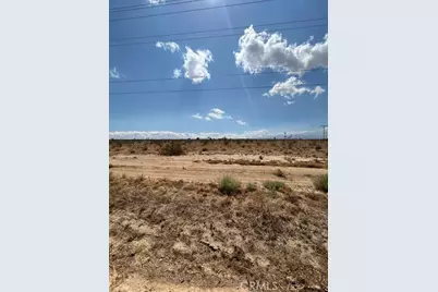 223 E Avenue S, Palmdale, CA 93591 - Photo 1