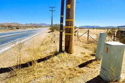 4 Quarry Road, Apple Valley, CA 92307 - Photo 13