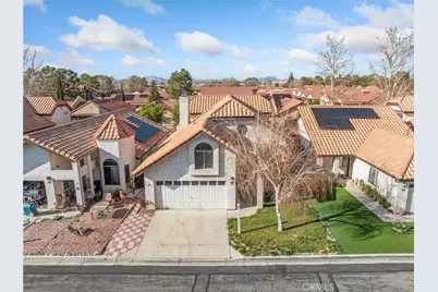 19246 Pine Way, Apple Valley, CA 92308 - Photo 31