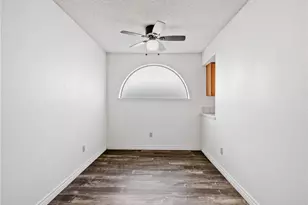 19246 Pine Way, Apple Valley, CA 92308 - Photo 11