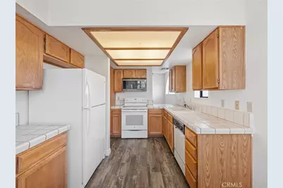 19246 Pine Way, Apple Valley, CA 92308 - Photo 3