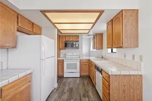 19246 Pine Way, Apple Valley, CA 92308 - Photo 3