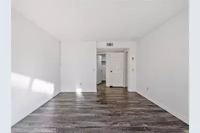 19246 Pine Way, Apple Valley, CA 92308 - Photo 15