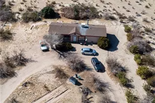 37132 Coyote Lake Rd, Newberry Springs, CA 92398 - Photo 17