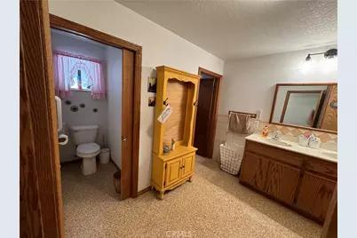 35648 Mountain View Road, Hinkley, CA 92347 - Photo 17