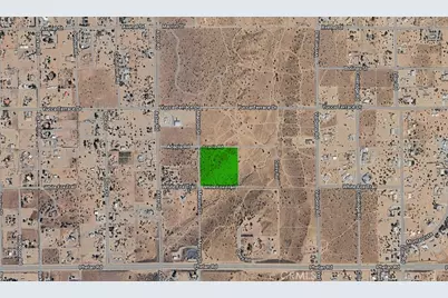 9955 Macron Street, Oak Hills, CA 92344 - Photo 25