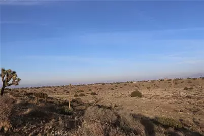 9955 Macron Street, Oak Hills, CA 92344 - Photo 11