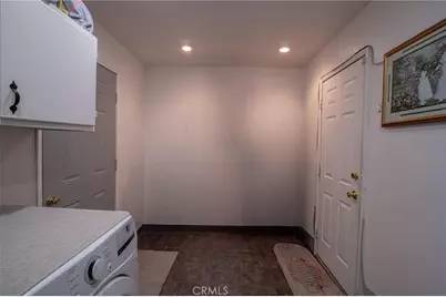 7469 Madera Avenue, Hesperia, CA 92345 - Photo 17