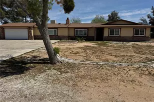 13771 Wawona Rd, Apple Valley, CA 92307 - Photo 3