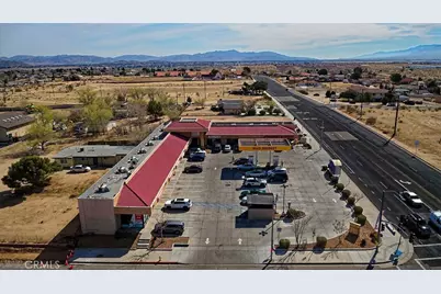 16530 Green Tree Blvd, Victorville, CA 92395 - Photo 3