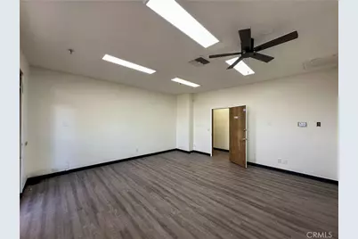 14359 Amargosa Road #M, Victorville, CA 92392 - Photo 5
