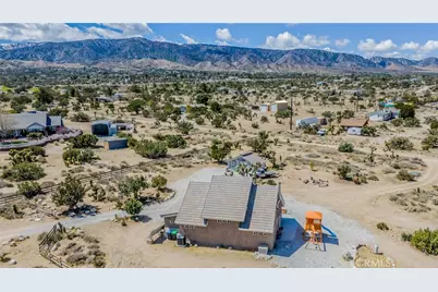 10022 Silver Rock Road, Pinon Hills, CA 92372 - Photo 37