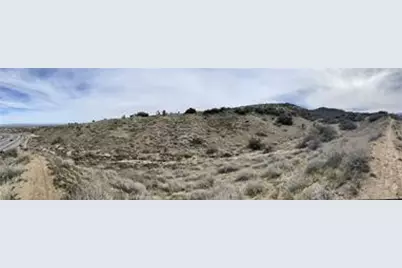 8450 Hwy 138, Phelan, CA 92371 - Photo 11