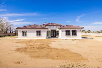 1805 W Columbia Way, Lancaster, CA 93534 - Photo 1