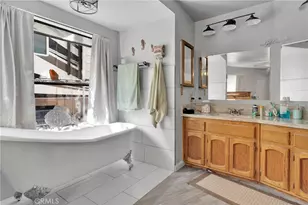 13633 Summit Valley Rd, Hesperia, CA 92345 - Photo 19