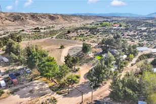 13633 Summit Valley Rd, Hesperia, CA 92345 - Photo 47