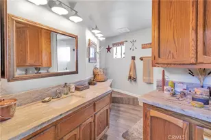 13633 Summit Valley Rd, Hesperia, CA 92345 - Photo 15